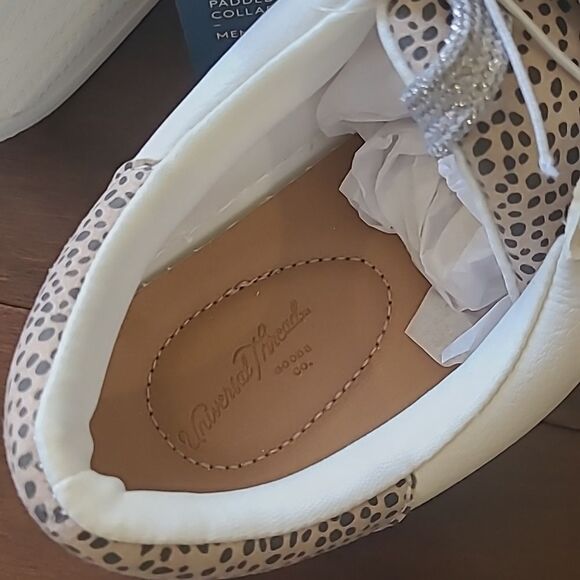 Universal THREAD CADEY MEMPRY FOAM SNEAKERS NEW 7.5 - Picture 7 of 8
